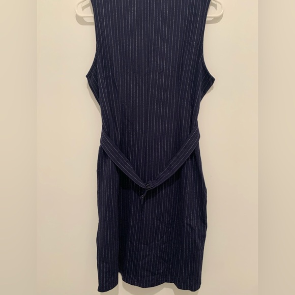 Maternity Stork and Babe navy pin stripped dress with belt, size medium - Picture 2 of 3